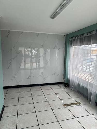 Alquiler Local  Comercial en Curridabat - Imagen 12