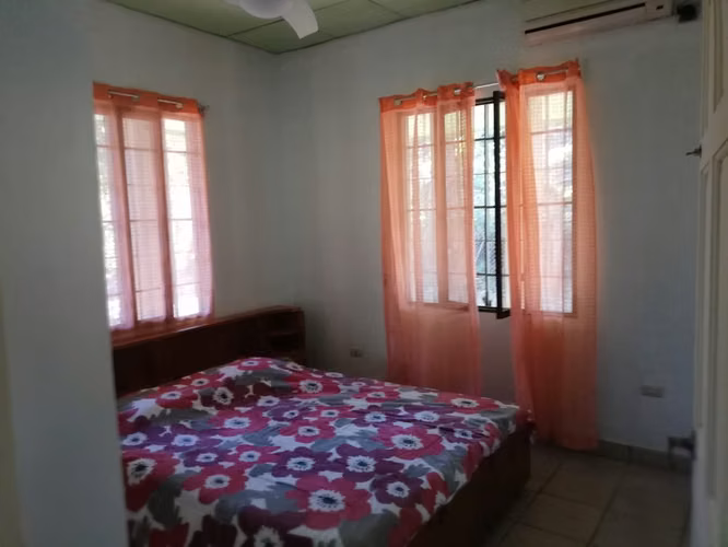 Casa con amplio terreno en Nicoya, Guanacaste Gran oportunidad de inversión