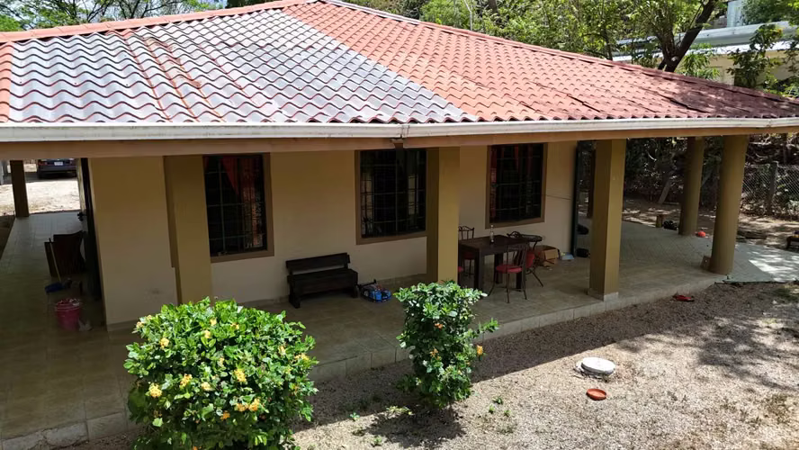 Casa con amplio terreno en Nicoya, Guanacaste Gran oportunidad de inversión