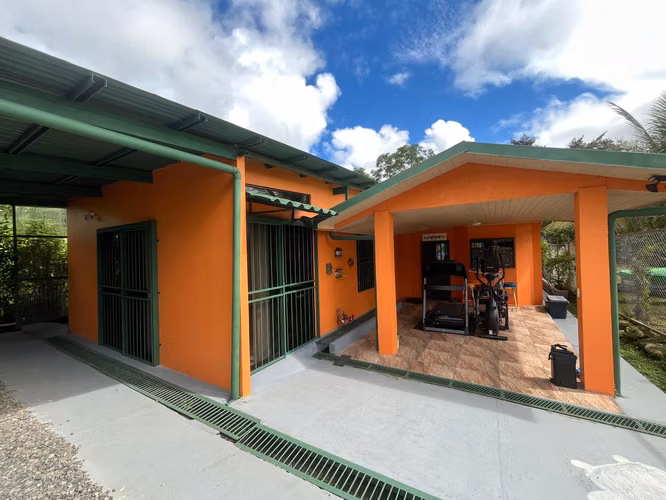 Hermosa y Cómoda Casa Cerca de La Fortuna