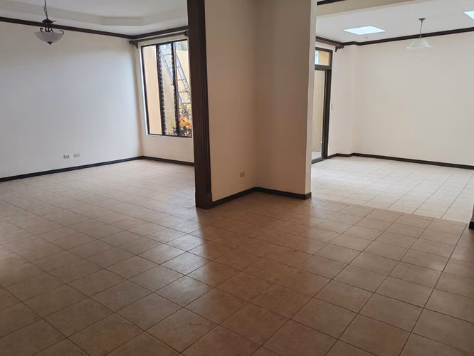 CONDOMINIO 4 HABITACIONES   Granadilla Curridabat - Imagen 5