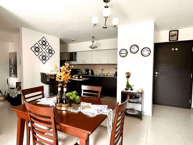 SE VENDE APARTAMENTO - VILA DEL ESTE - CURRIDABAT - AYARCO - NEGOCIABLE