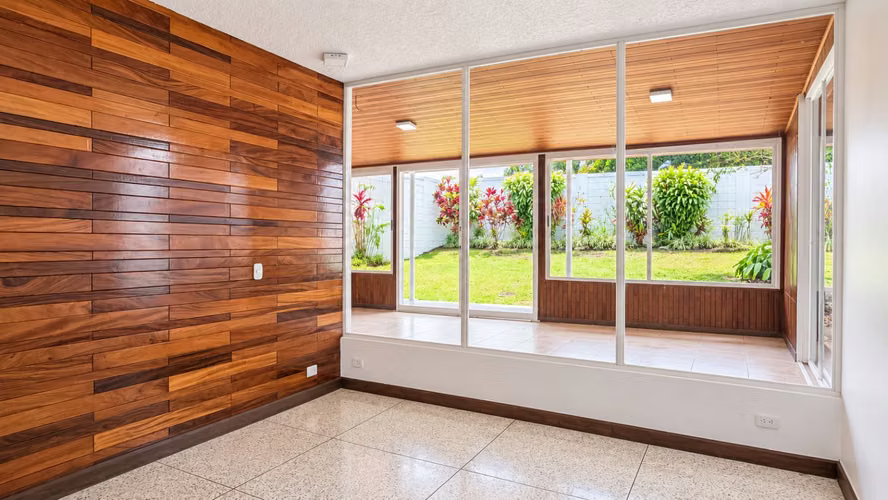 Venta amplia casa en Los Yoses - San Pedro Montes de Oca - Imagen 9