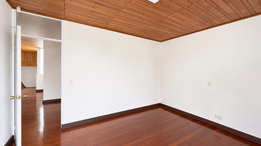 Venta amplia casa en Los Yoses - San Pedro Montes de Oca - Imagen 13