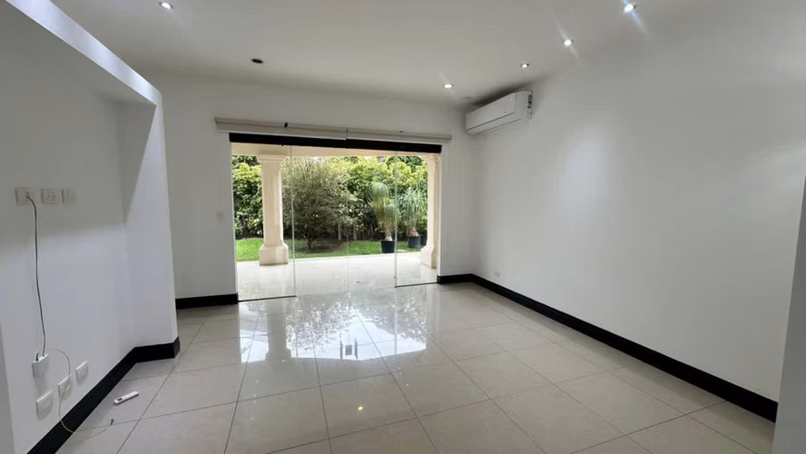 ALQUILER DE CASA EN CONDOMINIO LA HACIENDA* - Imagen 4