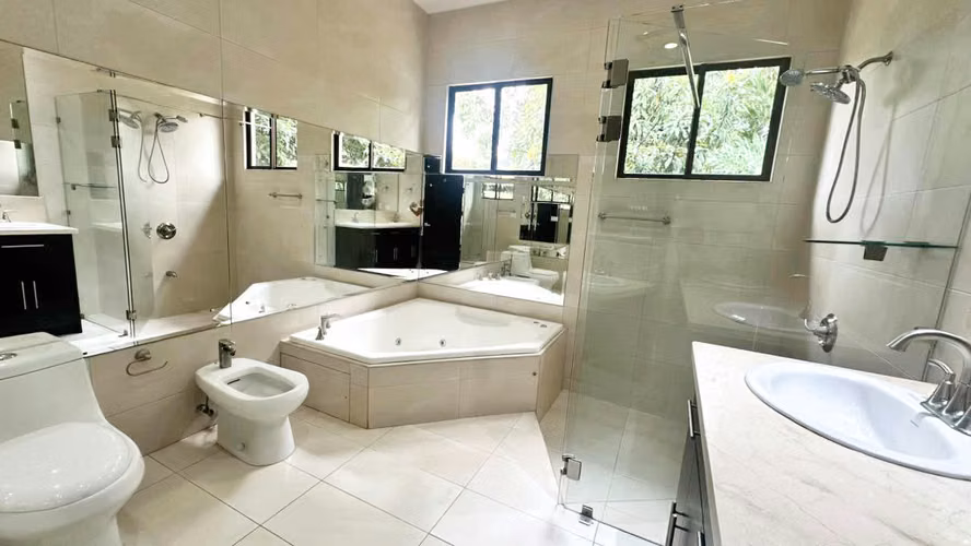 ALQUILER DE CASA EN CONDOMINIO LA HACIENDA* - Imagen 7
