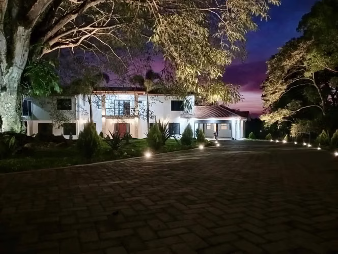 Villa Los Guanacastes en Venta, Espectacular Casa de Lujo con Pozo Privado, Atenas, Alajuela. - Imagen 20