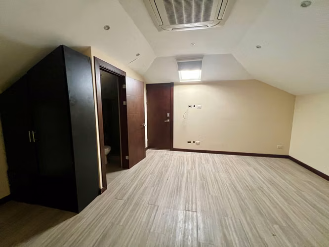 ALQUILER/VENTA DE CASA EN HACIENDA ESPINAL* - Imagen 9