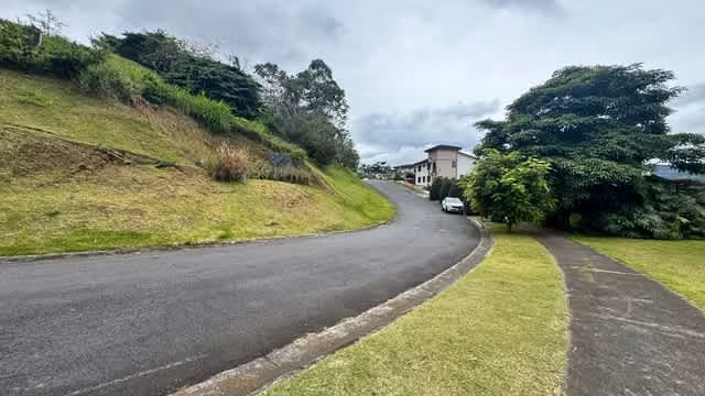 Se vende terreno de lujo en Hacienda Gregal, Curridabat (AD) - Imagen 8
