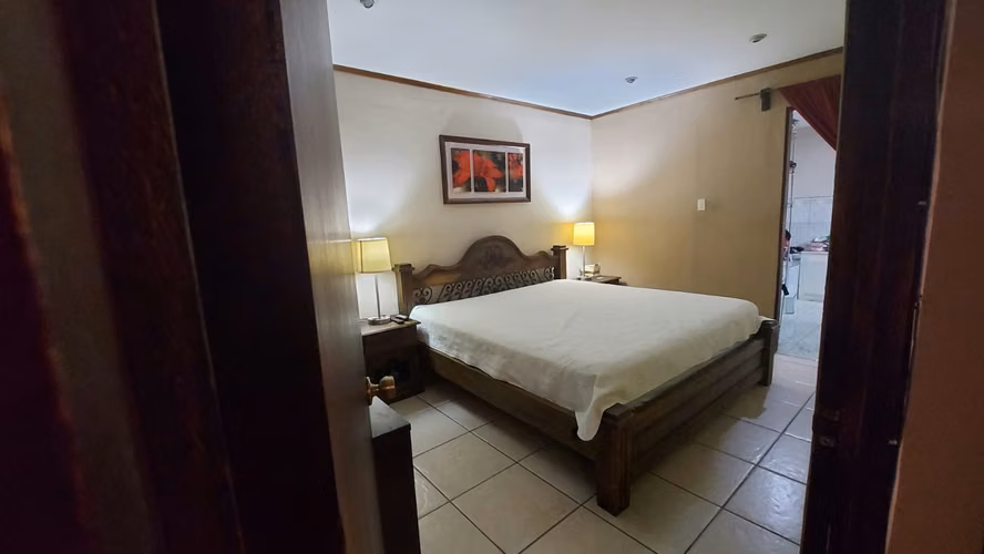 Se vende propiedad en área Comercial Curridabat - Imagen 15