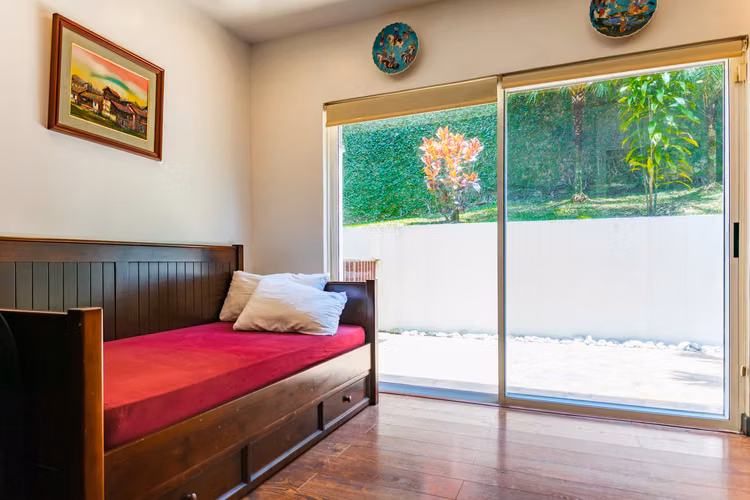Escazu, Guachipelin Casa Las Palmeras  con Piscina y Sauna - Imagen 8