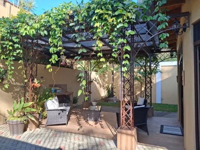A la venta preciosa casa en Residencial Altos de Montenegro Alajuela - Imagen 4