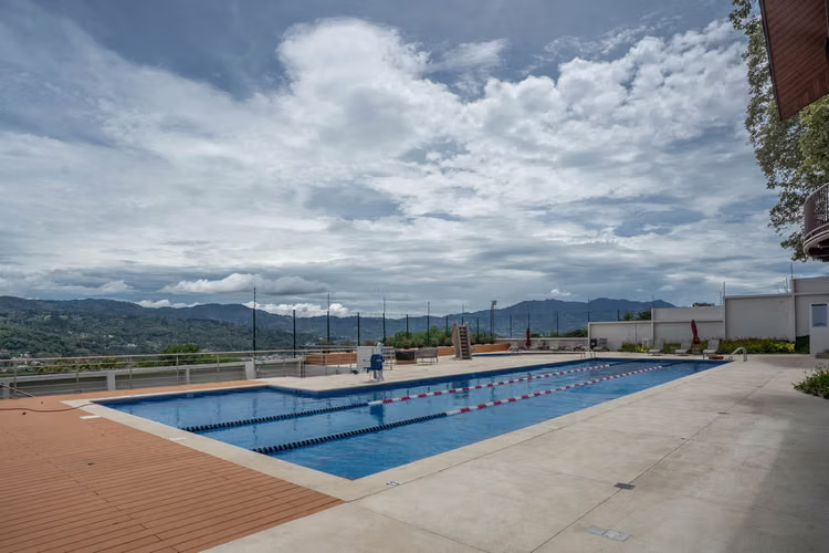 Venta de espectacular casa a estrenar en condominio en Tres Ríos