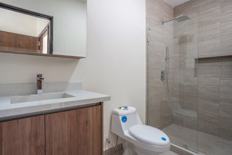 Venta de espectacular casa a estrenar en condominio en Tres Ríos
