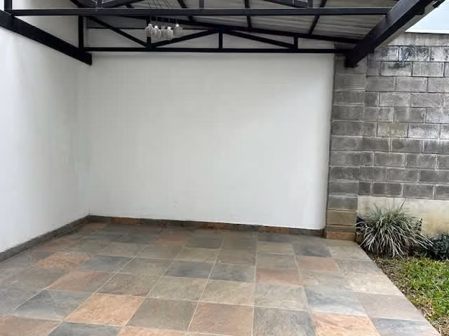 SE VENDE CASA – Condominio Vistas de las Flores, Heredia | CO-585 - Imagen 5