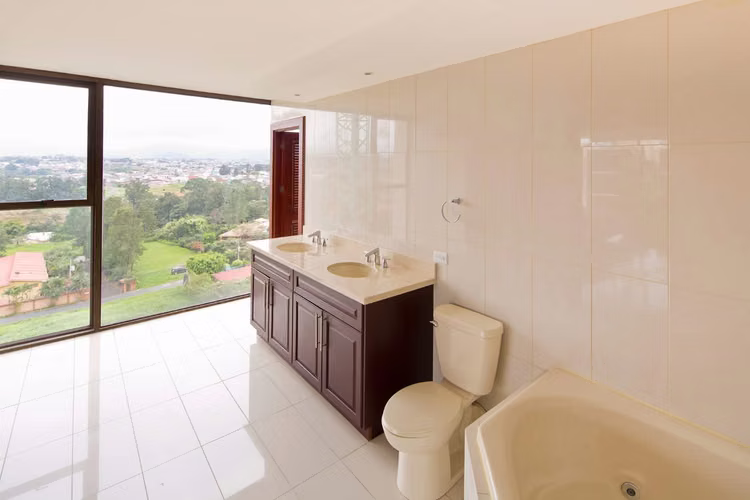ALQUILER DE APARTAMENTO EN TORRE EN ESCAZÚ - Imagen 10