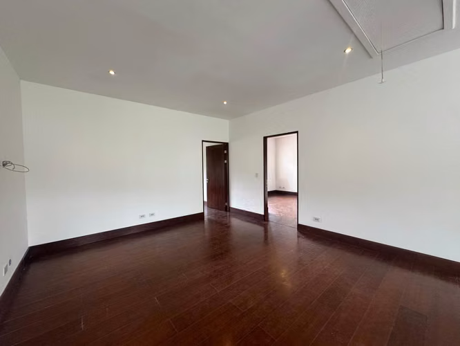 ALQUILER DE CASA EN LOMAS DEL VALLE* - Imagen 16