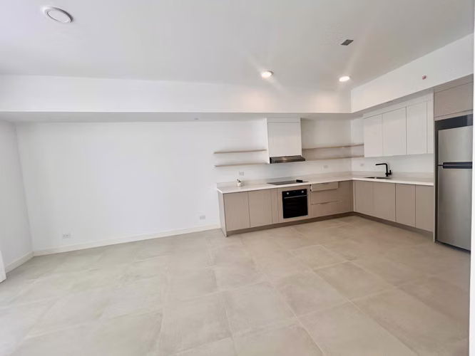 Alquiler de apartamento en Nunciatura, Rohrmoser. - Imagen 2