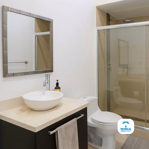 Townhouse Contemporáneo en Venta en Guachipelín, Escazú - Imagen 11