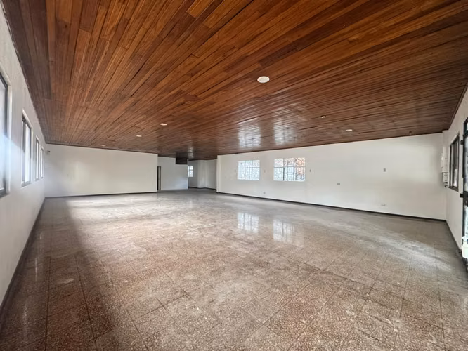 Propiedad Comercial en Alquiler en Sabanilla - Imagen 7