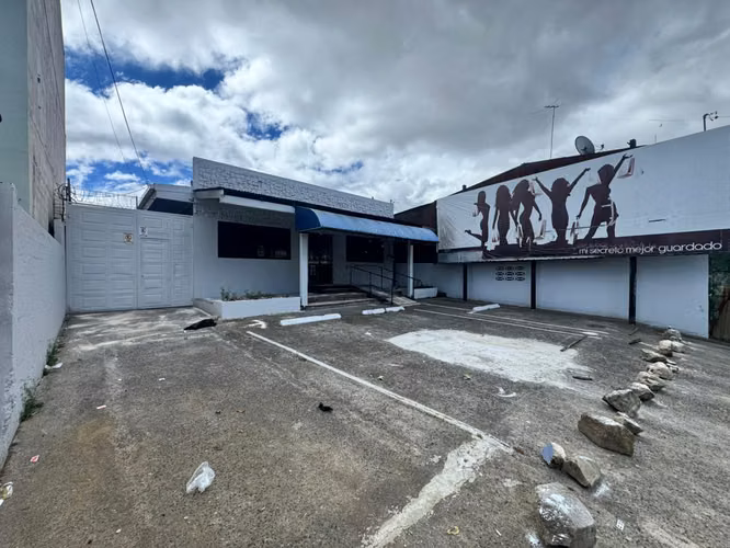 Propiedad Comercial en Alquiler en Sabanilla - Imagen 3