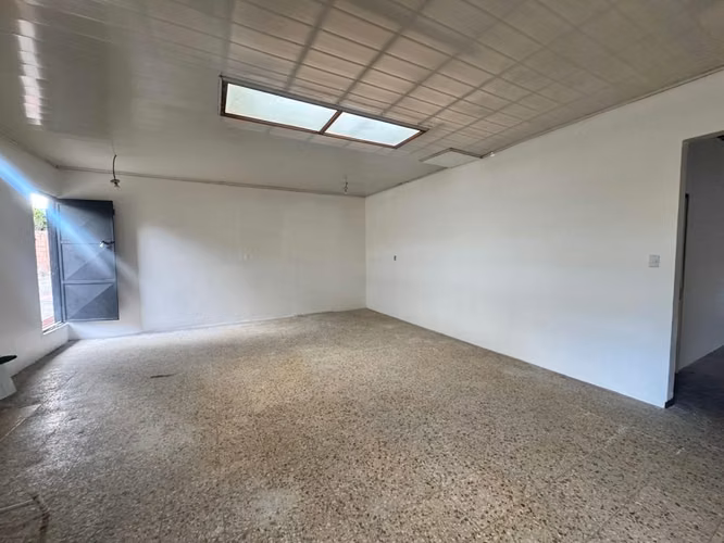 Propiedad Comercial en Alquiler en Sabanilla - Imagen 8