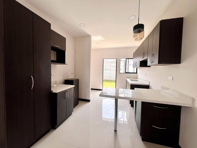 Venta de Casa Nueva en Guadalupe