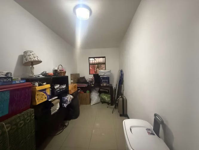 Venta de Casa en Coronado de una planta con 3 apartamentos