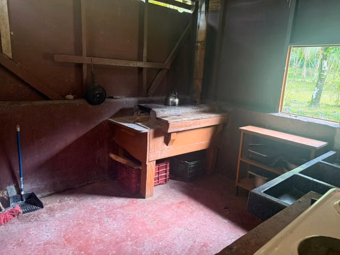 Terreno con casa en San Juan de Turrubares - Imagen 4