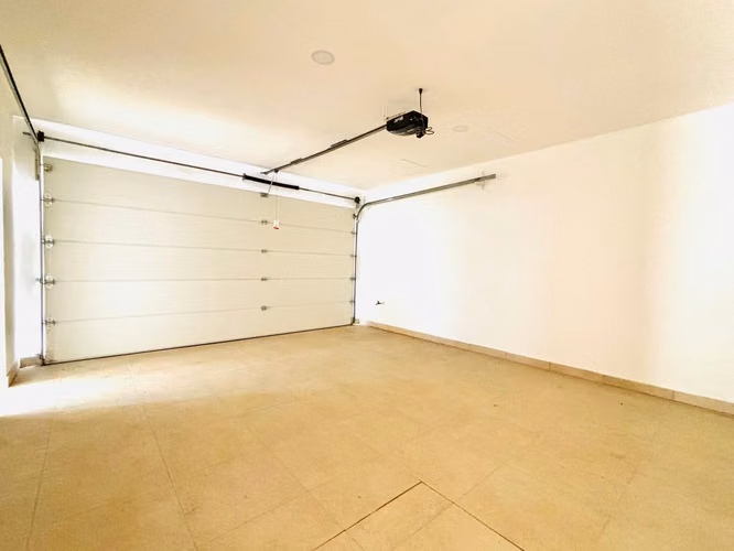 Piedades Sta Ana-Recién remodelada-3 hab+2.5 baños-Oficina-Patio-4 parqueos - Imagen 19