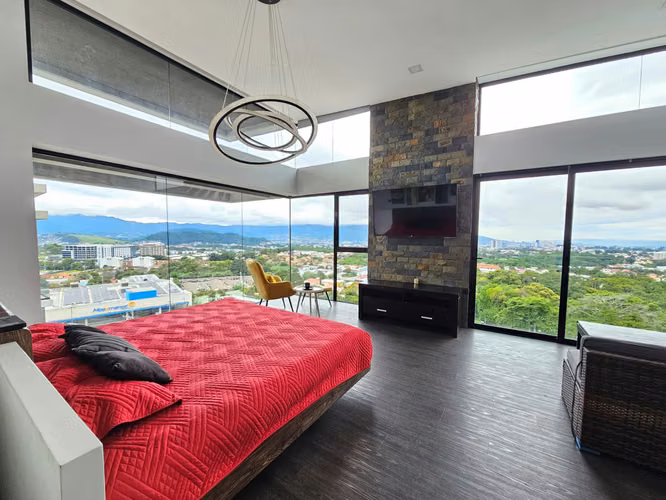 Venta de Penthouse de Lujo. Condominio Golfside.