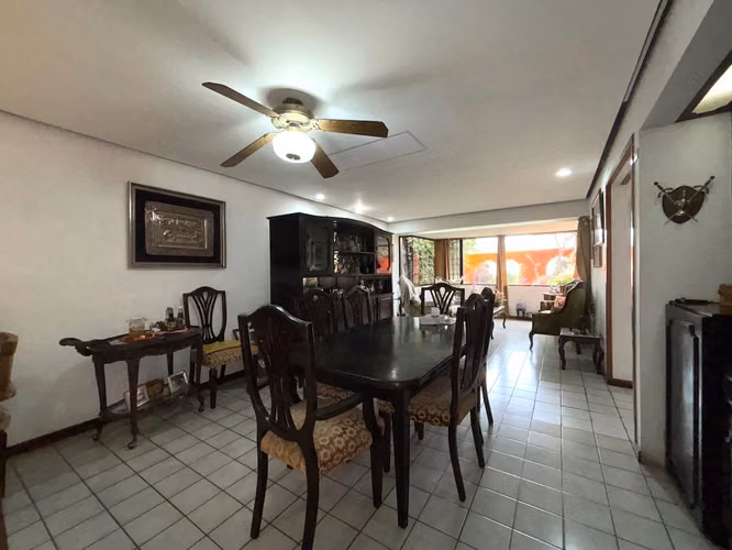 VENTA DE LOTE EN LOS LAURELES CON DOS CASAS - ESCAZU - Imagen 6