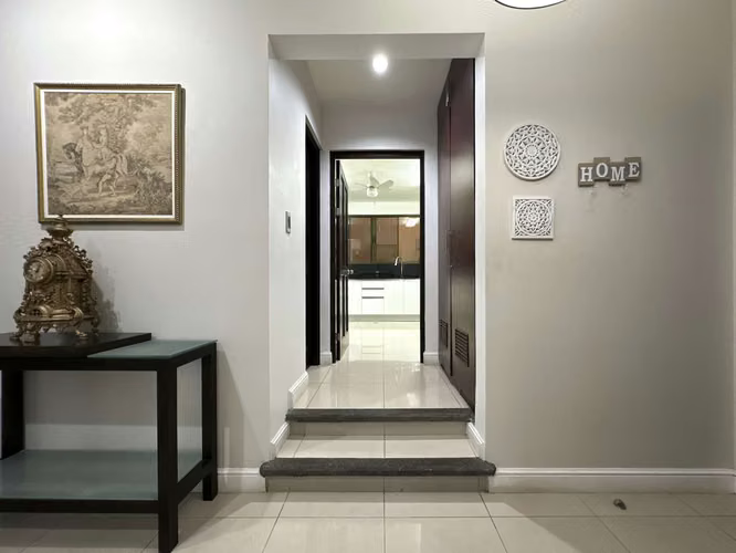 Venta de amplia casa en condominio en Brasil de Mora