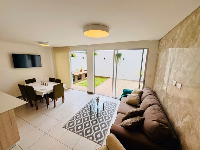 VENTA DE CASA FULL AMOBLADA EN HEREDIA- CARIARI.