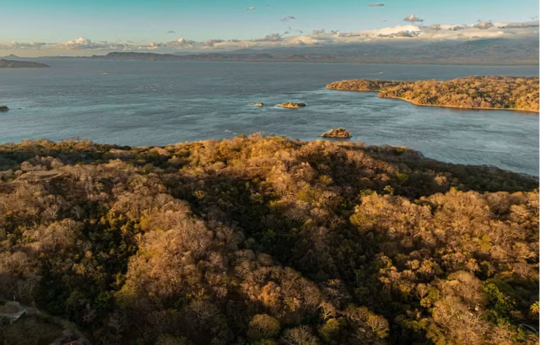 Terreno en Playa Blanca, Paquera con Vista al Mar a la venta
