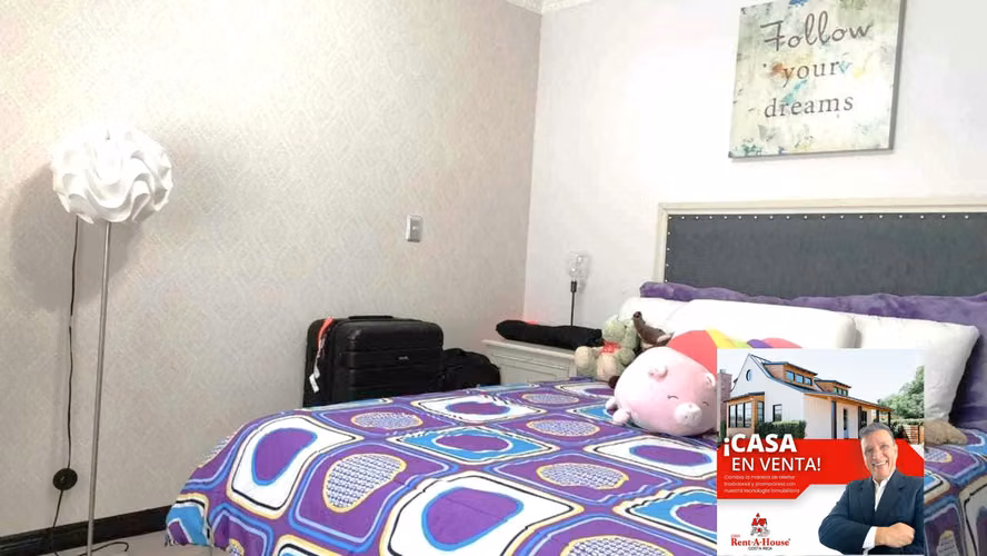 Casa en Venta en Heredia .Moderna en condominiocéntrico cerca de Paseo de las Flores