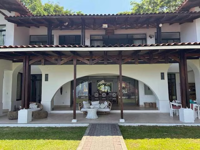 PP-038 SE VENDE CASA – Tambor Hills