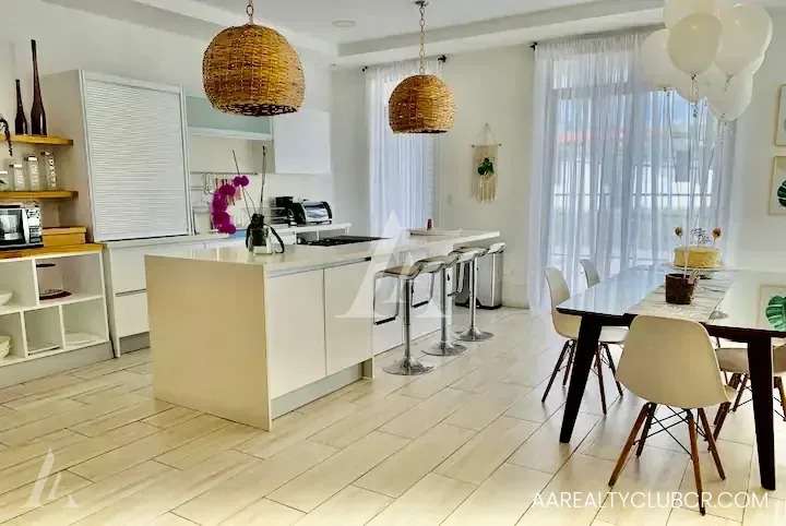 Exclusivo Apartamento | Guayabos de Curridabat | Totalmente amueblado