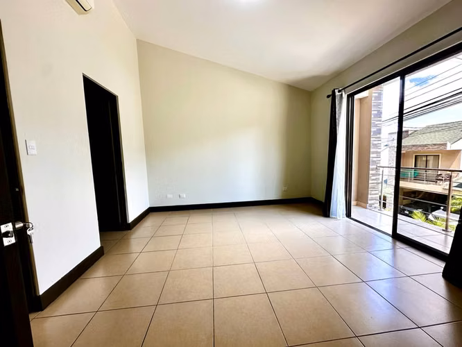 VENTA DE CASA EN CONDOMINIO, BRASIL DE MORA