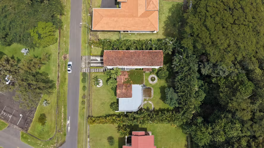 Renta Casa Toscana en Hacienda Los Reyes | La Guácima | 1,200 m² Lote - Imagen 4