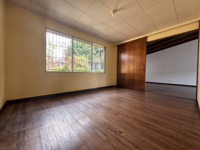 VENTA DE CASA ESQUINERA – USO DE SUELO MIXTO