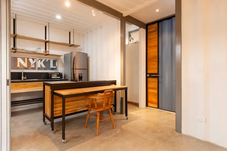 Alquiler de apartamento en container en Lindora Santa Ana $1350 - Imagen 2