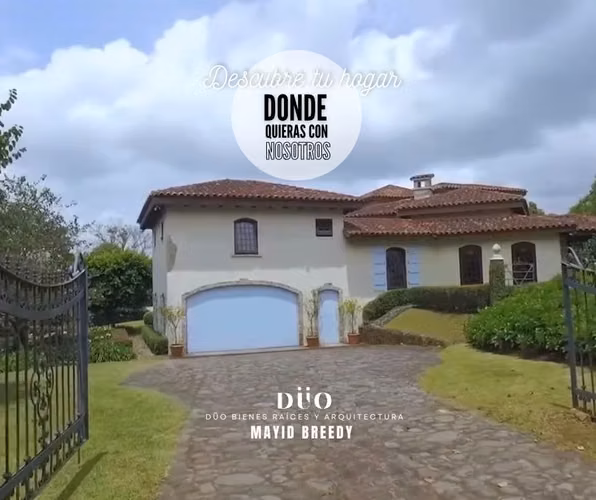 Casa en Venta en San Isidro de Heredia