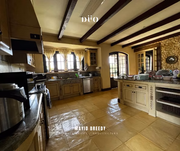 Casa en Venta en San Isidro de Heredia