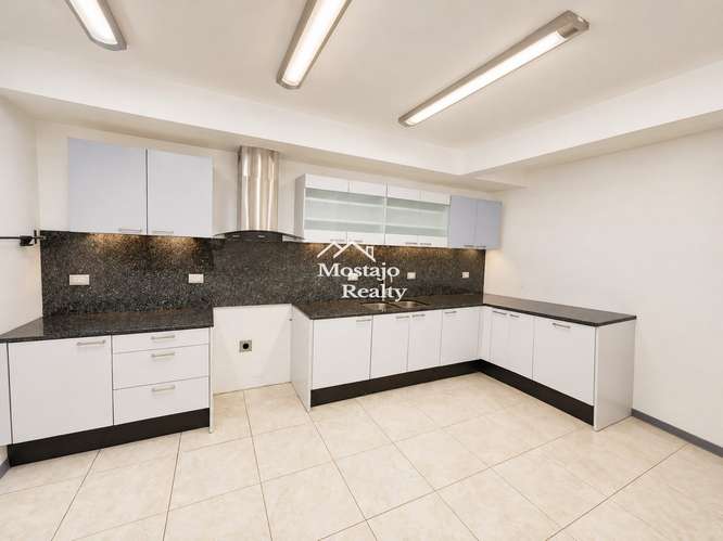Alquiler Casa amplia, Condominio Hacienda Barcelona, Santa Ana - Imagen 4
