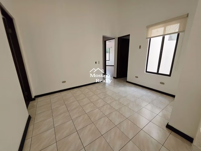 Venta de Casa, Condominio por el Country Club de Escazú, 4 parqueos - Imagen 6