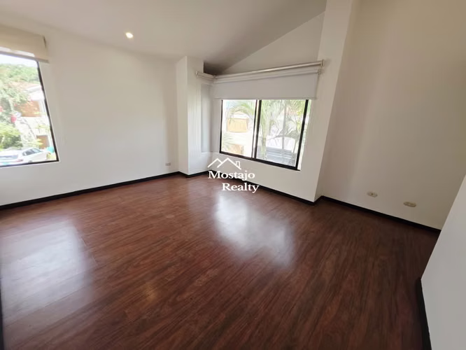 Venta de Casa, Condominio por el Country Club de Escazú, 4 parqueos - Imagen 16