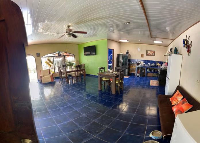 Hermosa Casa en Venta – San Mateo