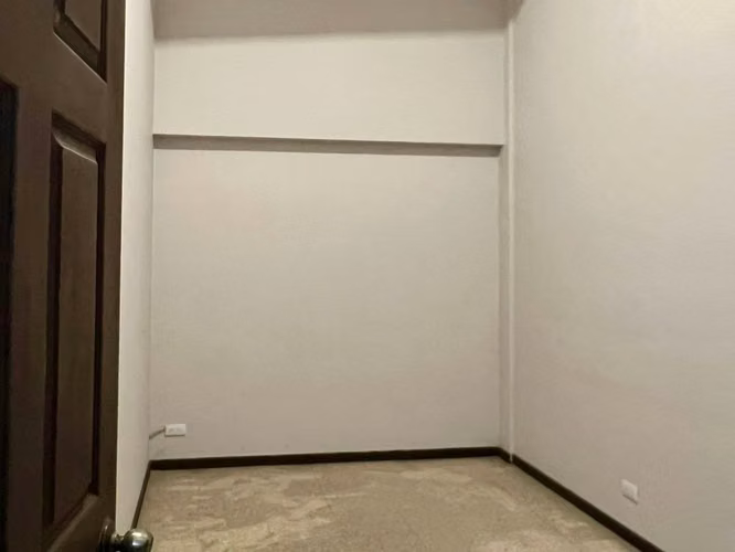 ALQUILER DE ESPACIO DE OFICINAS EN SANTA ANA