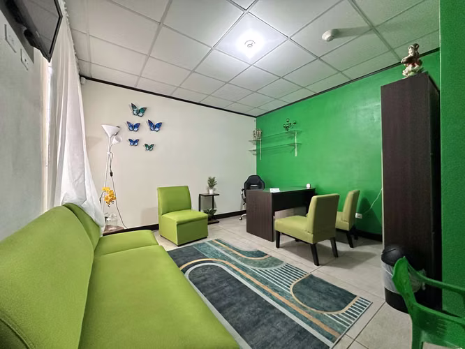 Local Comercial en Venta en Cartago Centro | Comercial Multifuncional / Clínica Activa + Potencial Residencial.